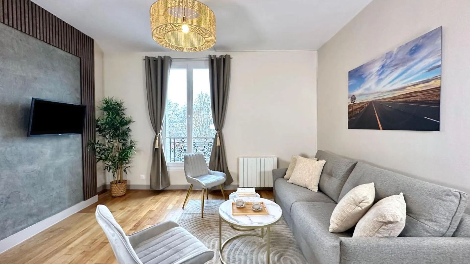 Cozy Apartments Near The Sorbonne Paris