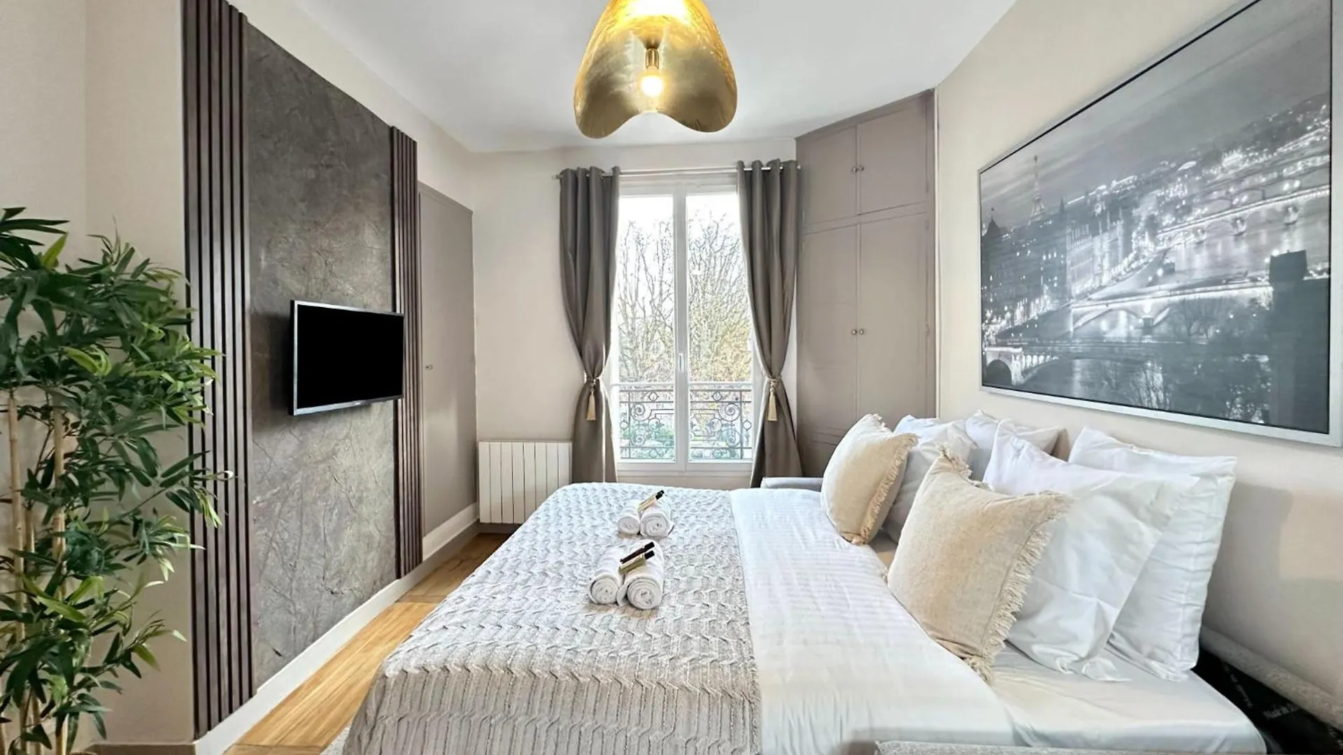 Cozy Apartments Near The Sorbonne Paris France