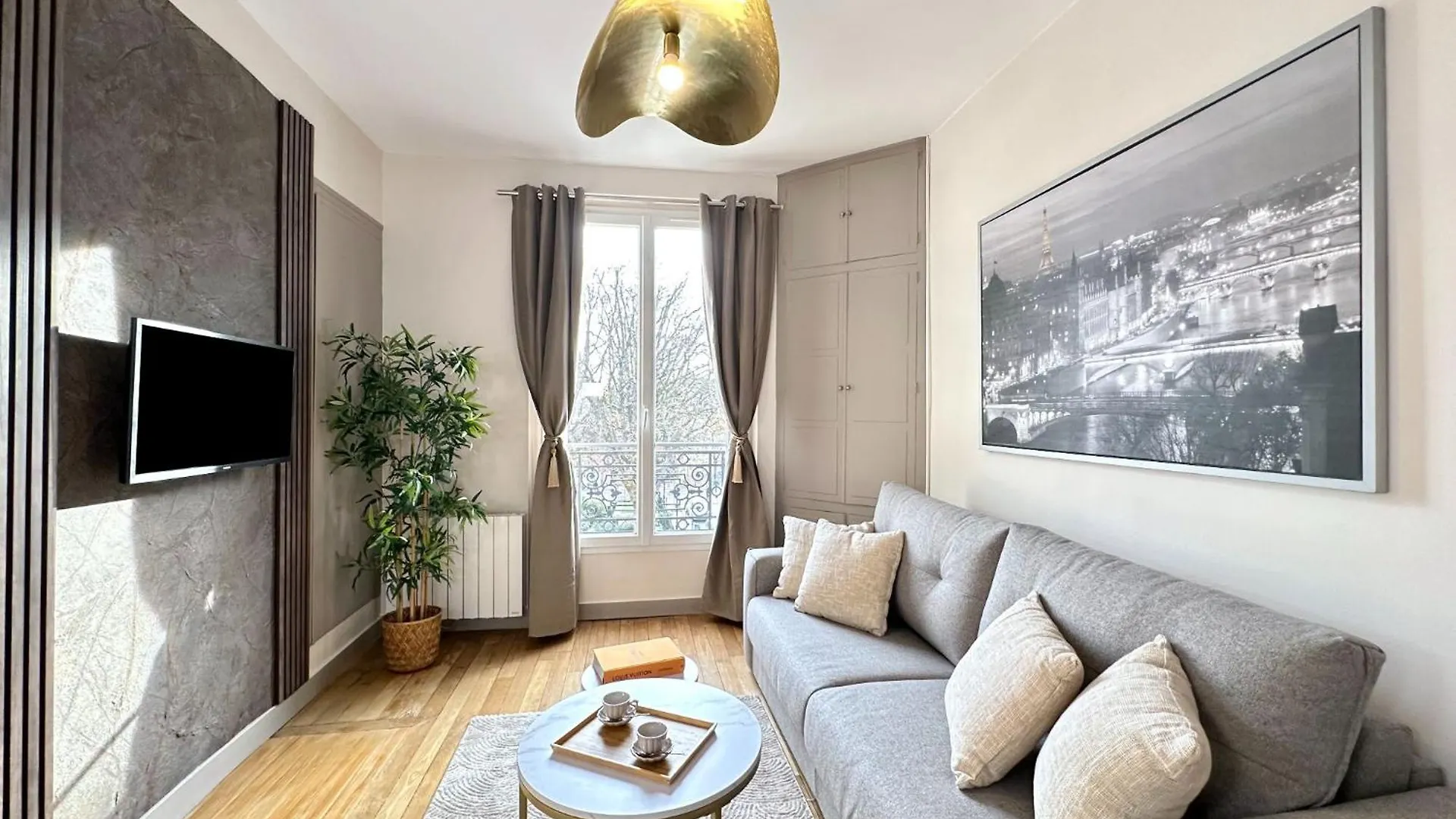 Cozy Apartments Near The Sorbonne Paris 0*,  France