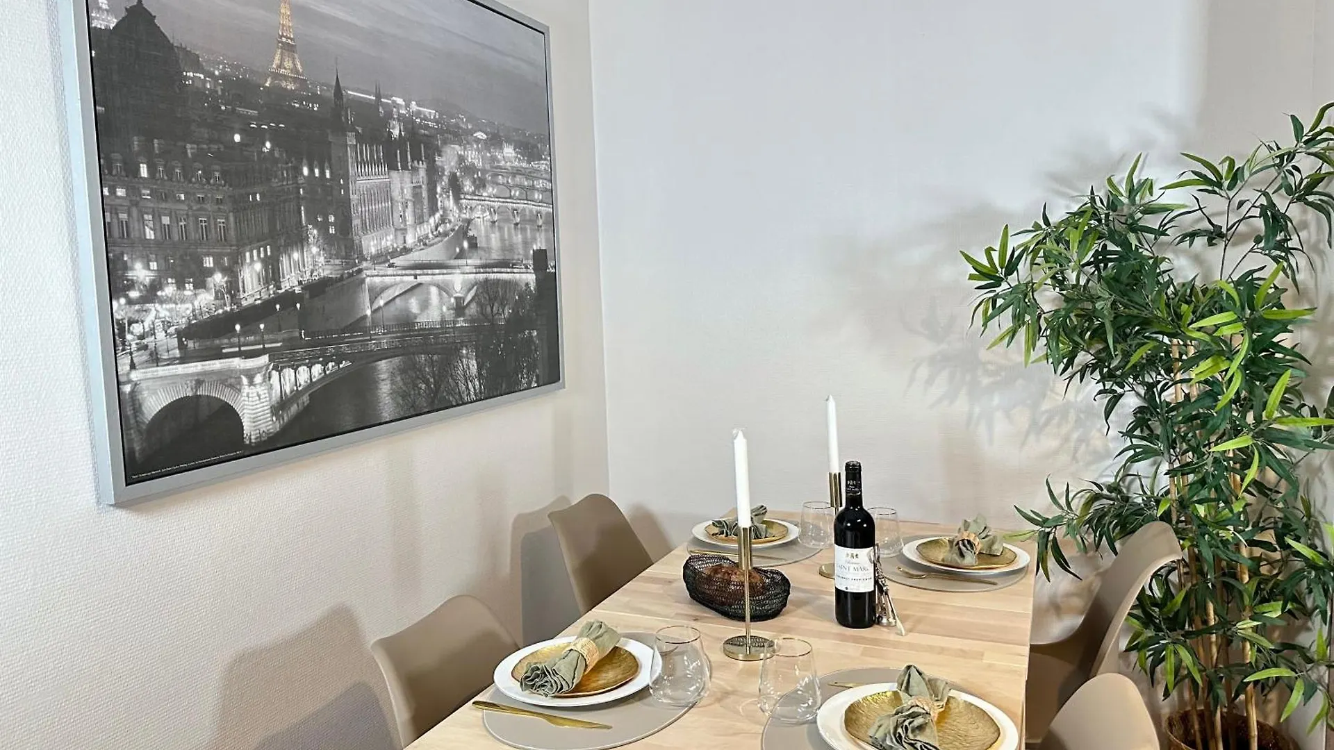 Cozy Apartments Near The Sorbonne Paris