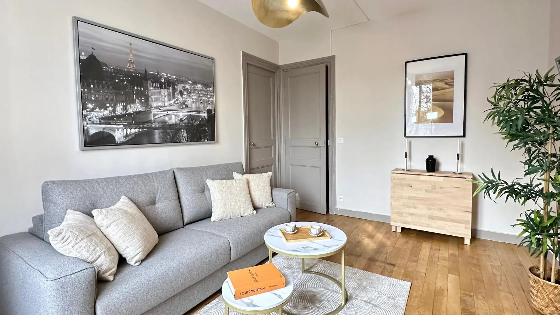 Cozy Apartments Near The Sorbonne Paris 0*,  France