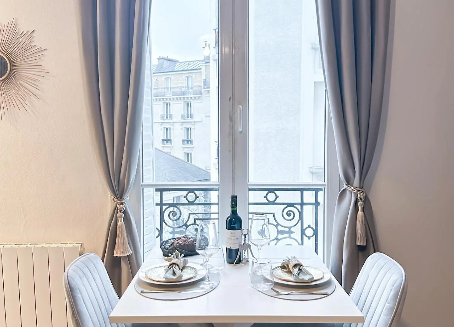 Cozy Apartments Near The Sorbonne Paris
